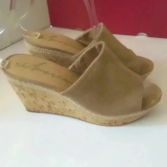 American Ragcie Shira platform slip on 6.5 - Picture 1 of 6